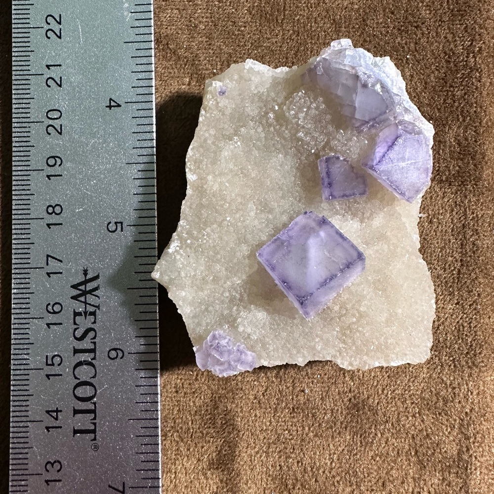 QR code fluorite - Picture 7 of 11